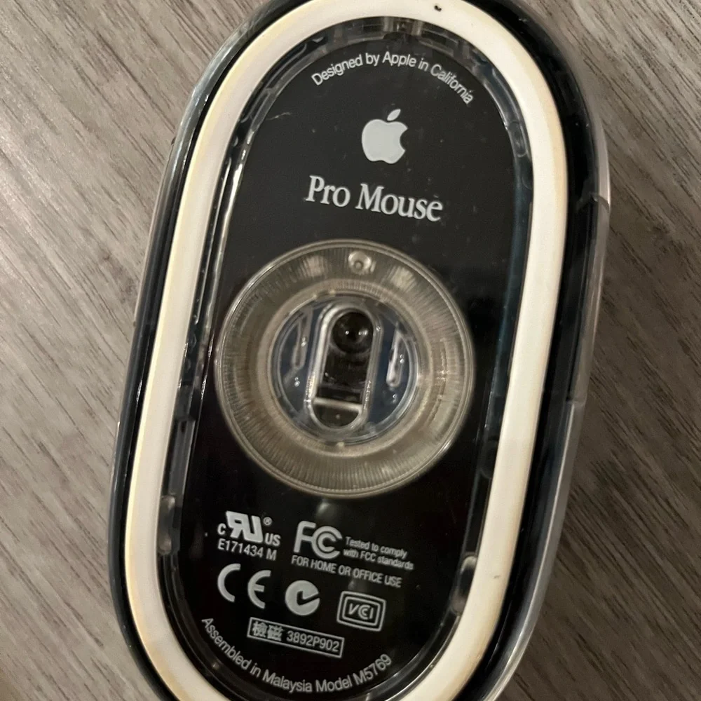 Rare Apple Pro Clear Black Mouse